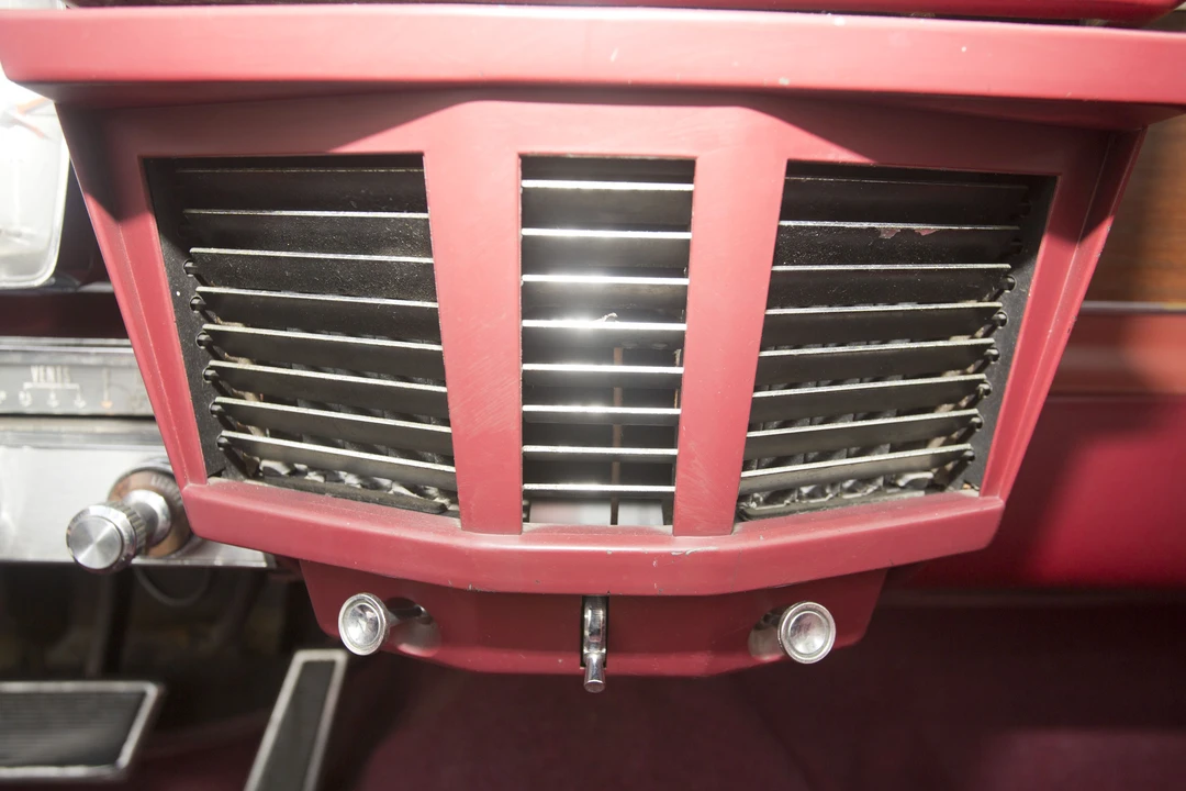 1963 Lincoln Continental 4th Gen - Image 2 of 31