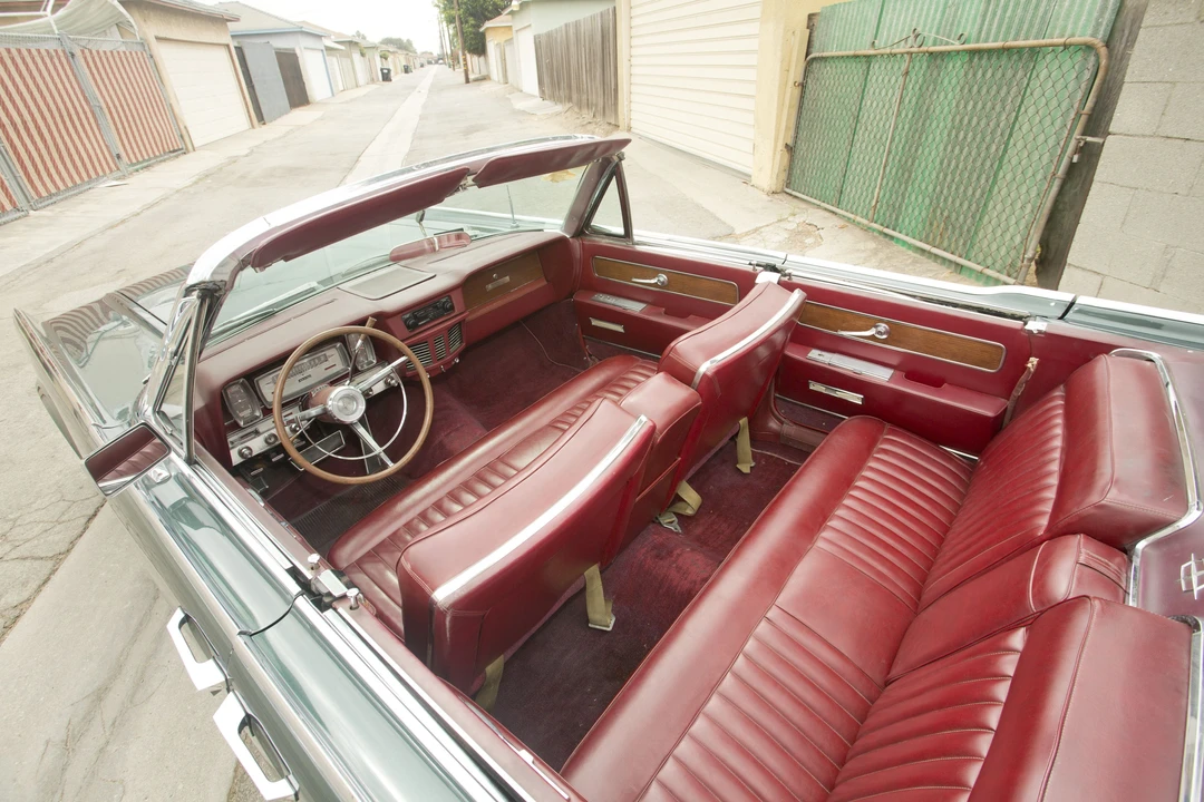 1963 Lincoln Continental 4th Gen - Image 18 of 31