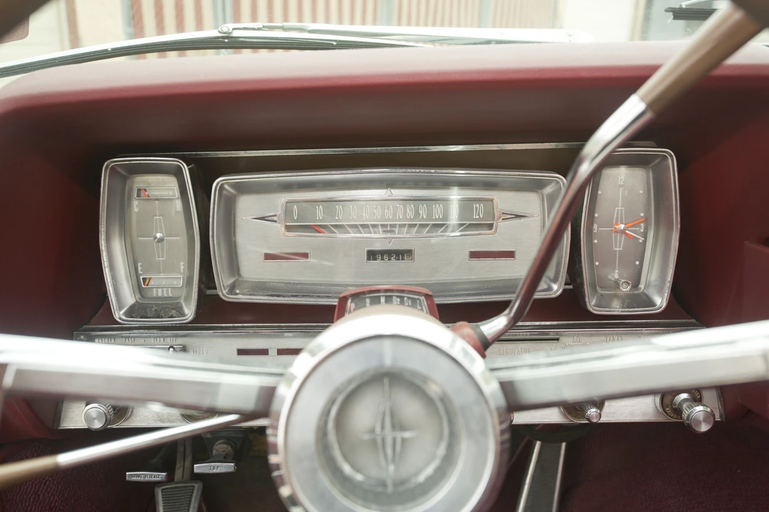1963 Lincoln Continental 4th Gen - Image 4 of 31