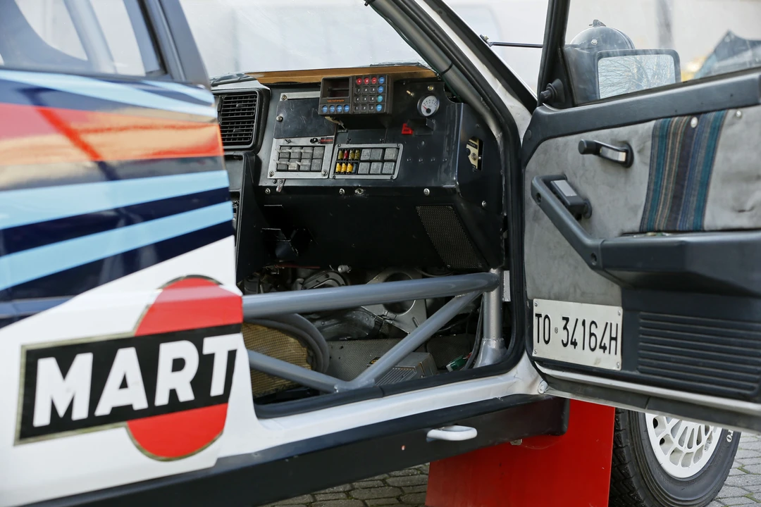 1988 Lancia Delta 1st Gen - Image 17 of 31