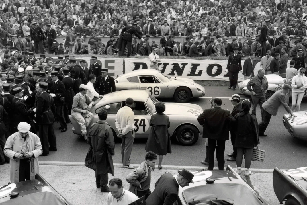 1961 Sunbeam Alpine Series II - Image 5 of 11