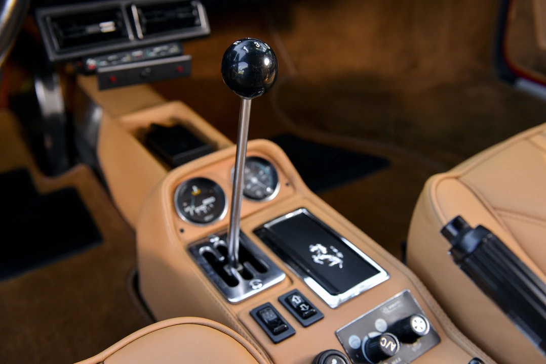 1983 Ferrari 308 GTB QV - Image 27 of 31