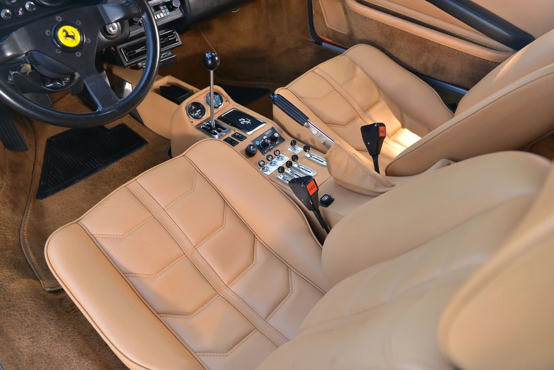 1983 Ferrari 308 GTB QV - Image 28 of 31