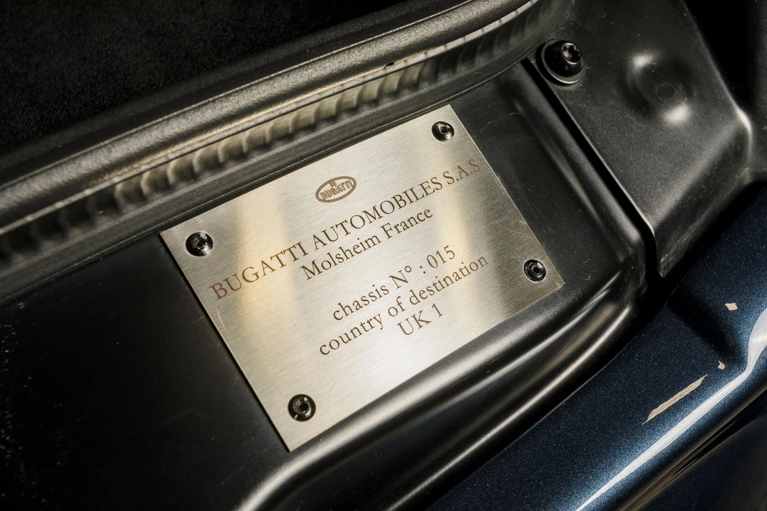 2006 Bugatti Veyron - Image 9 of 31