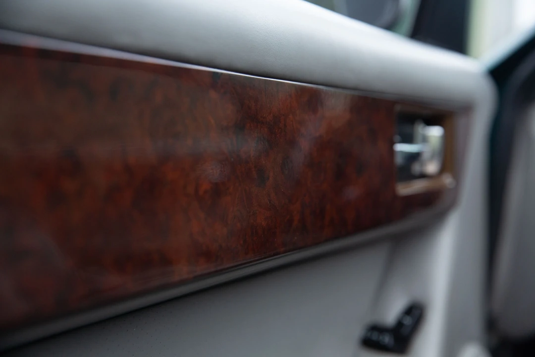 1993 Aston Martin Virage - Image 25 of 31