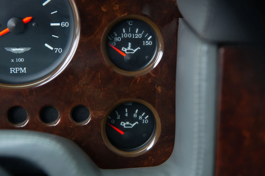1993 Aston Martin Virage - Image 21 of 31