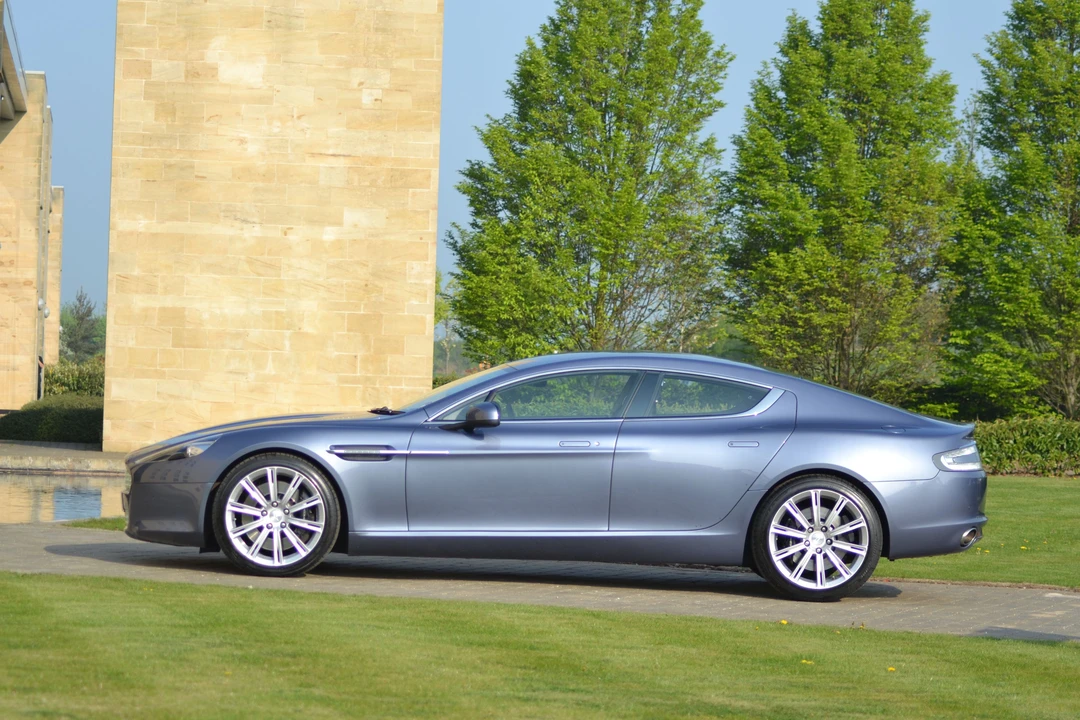 2009 Aston Martin Rapide - Image 12 of 14