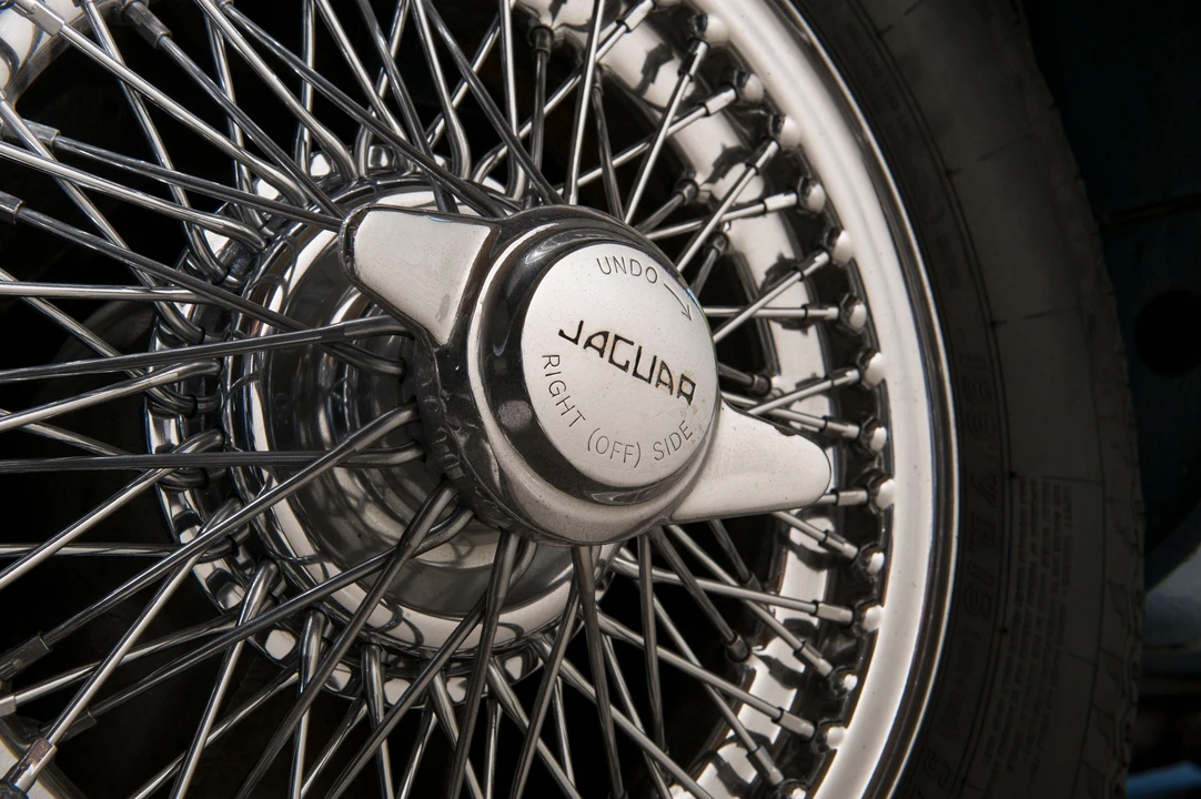 1964 Jaguar E-Type Series 1 - Image 10 of 24