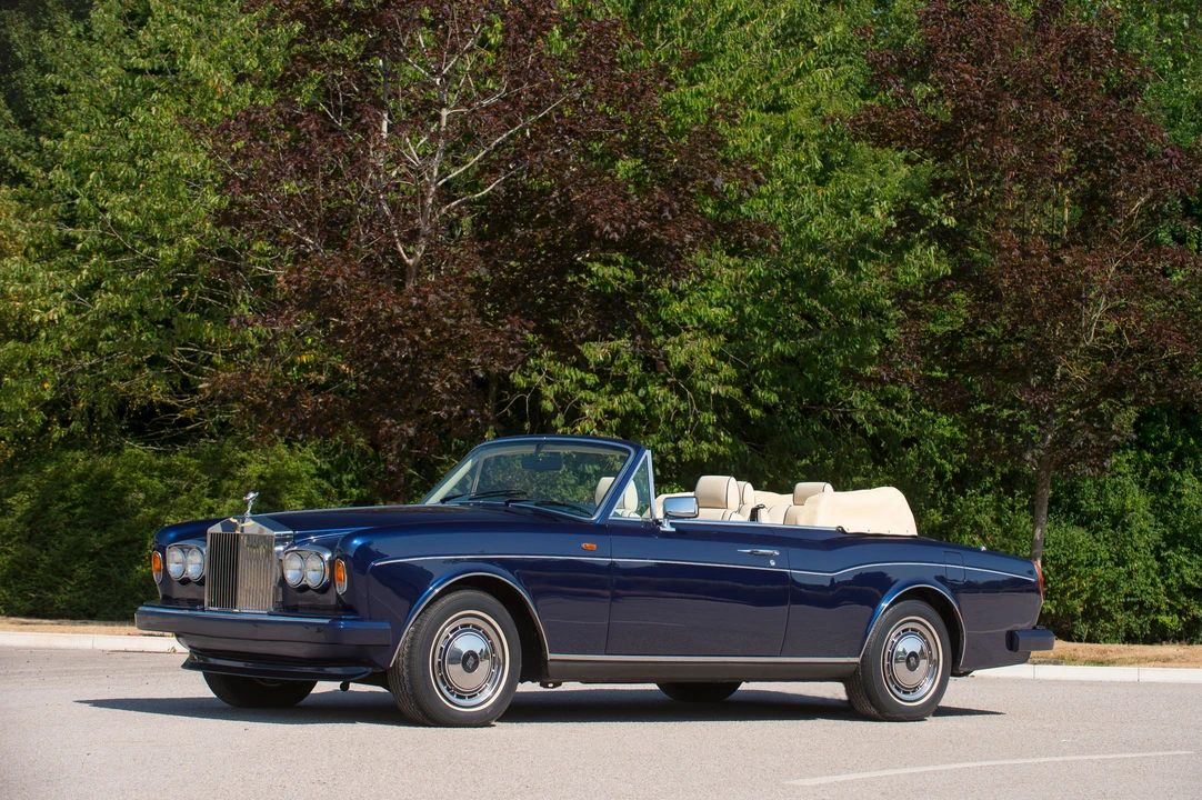 1995 Rolls-Royce Corniche Series IV - Image 4 of 12