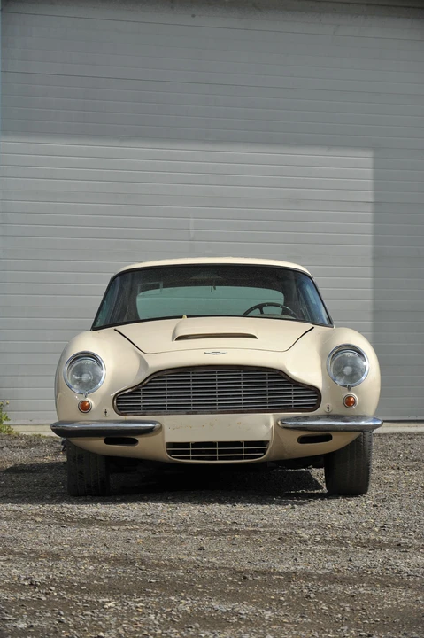 1970 Aston Martin DB6 - Image 2 of 11
