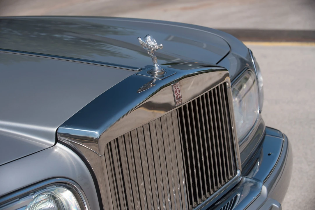 2002 Rolls-Royce Corniche Series V - Image 5 of 17