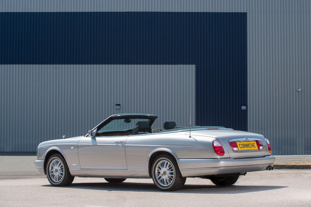 2002 Rolls-Royce Corniche Series V - Image 2 of 17