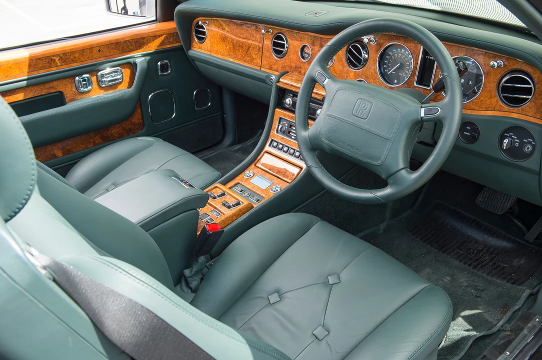 2002 Rolls-Royce Corniche Series V - Image 17 of 17