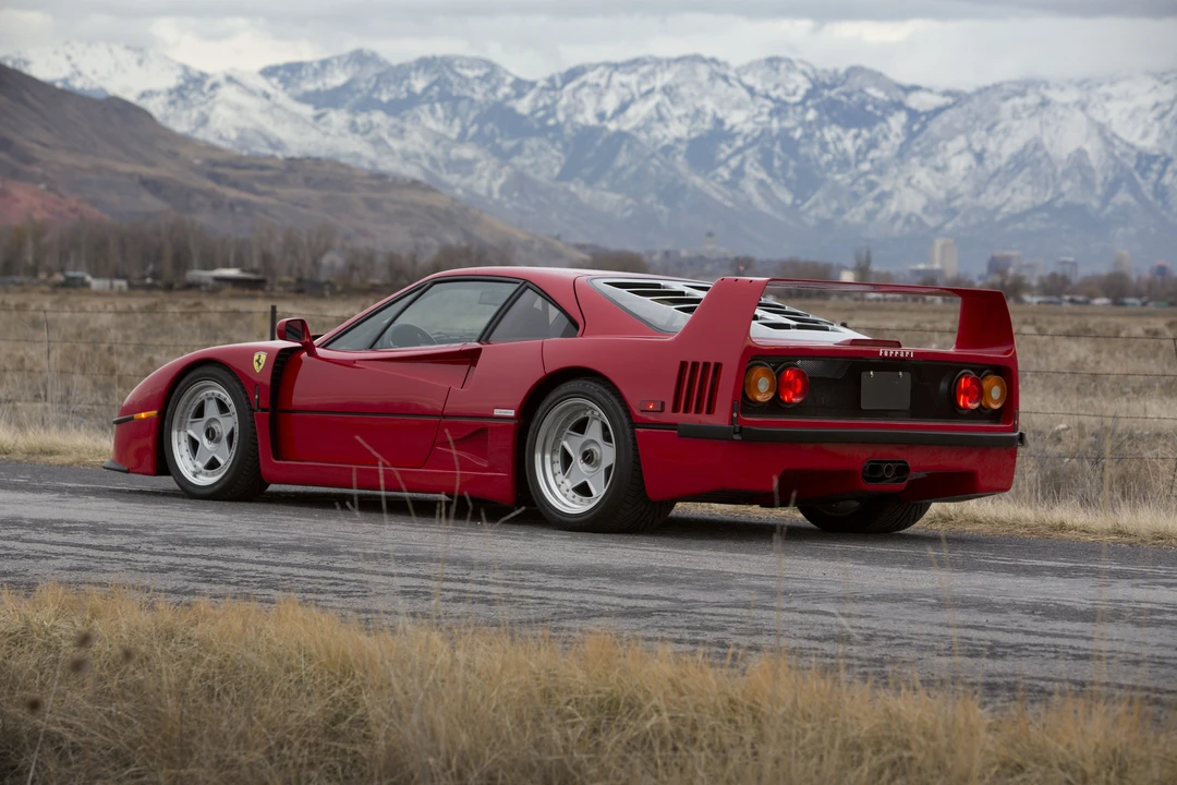 1992 Ferrari F40 - Image 2 of 31
