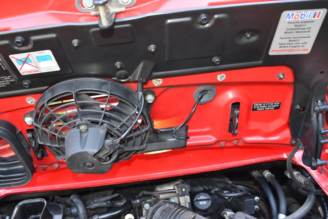 2003 Porsche 911 - Image 19 of 31