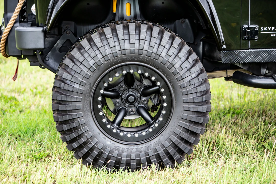 2011 Land Rover Defender 110 - Image 22 of 31