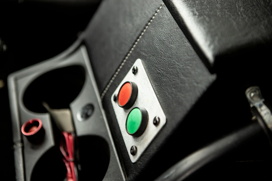 2011 Land Rover Defender 110 - Image 29 of 31