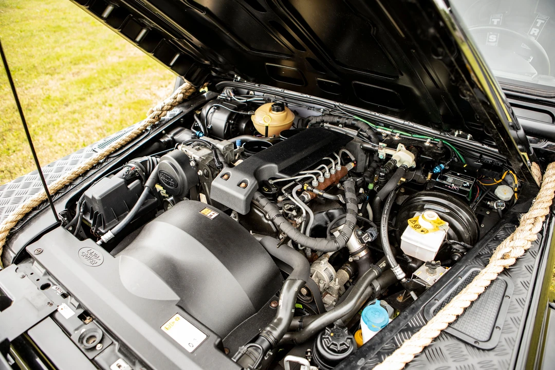 2011 Land Rover Defender 110 - Image 31 of 31