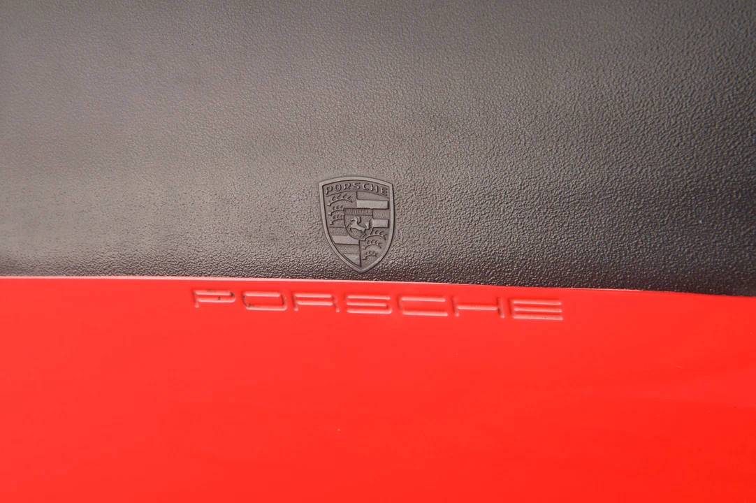 1984 Porsche 911 Carrera 3.2 - Image 14 of 15