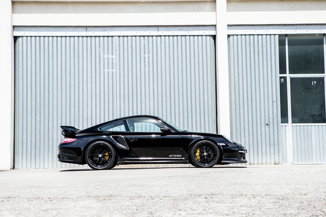 2010 Porsche 997 GT2 RS - Image 2 of 31