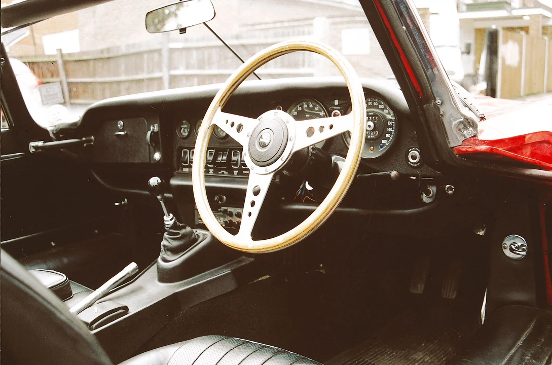 1971 Jaguar E-Type Series 3 V12 - Image 5 of 5
