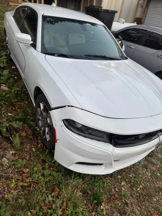 2015 Dodge Charger 7th Gen - Image 8 of 10