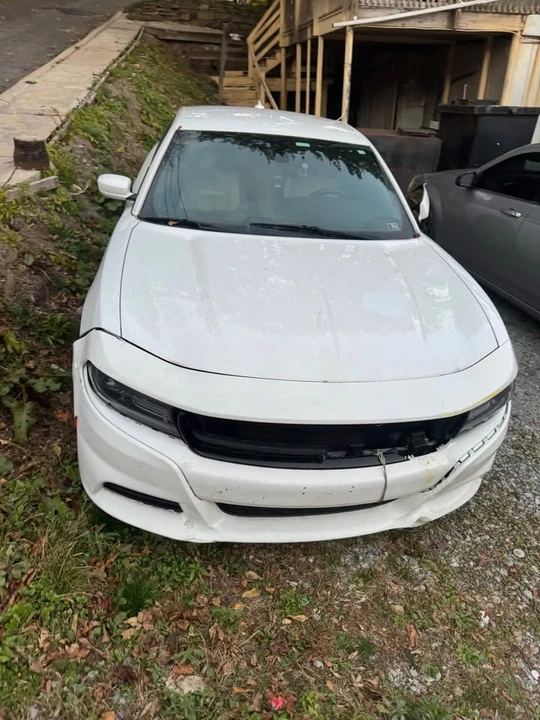 2015 Dodge Charger 7th Gen - Image 7 of 10