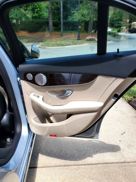 2017 Mercedes-Benz W205 C-Class - Image 7 of 10