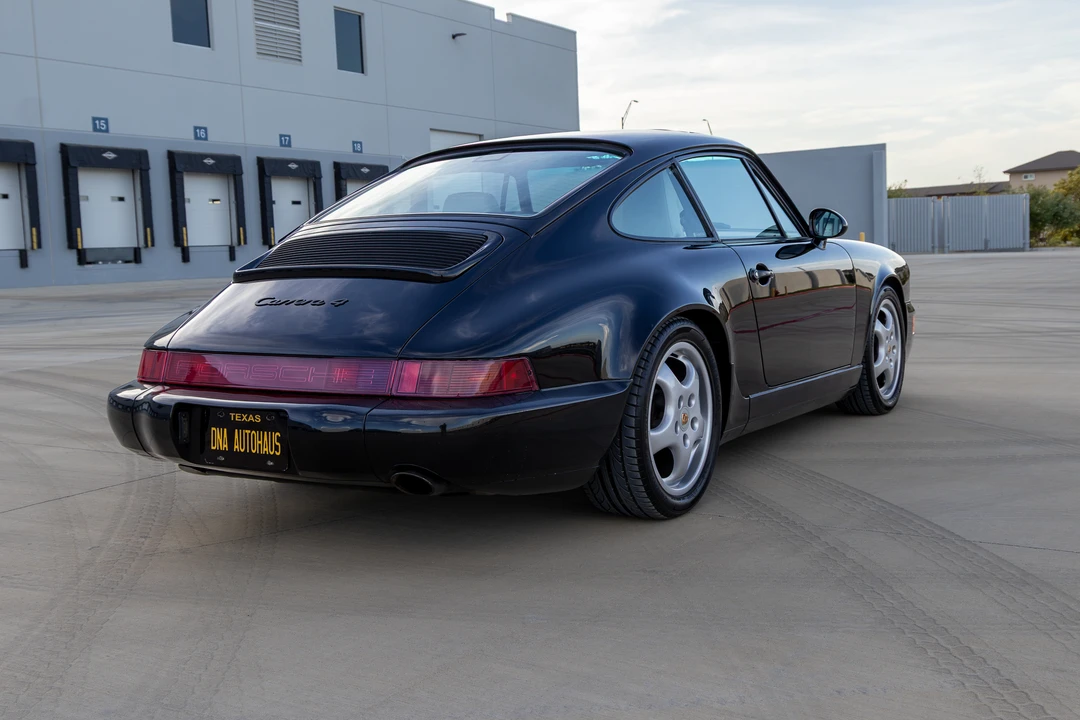 1992 Porsche 964 Carrera 4 - Image 14 of 31