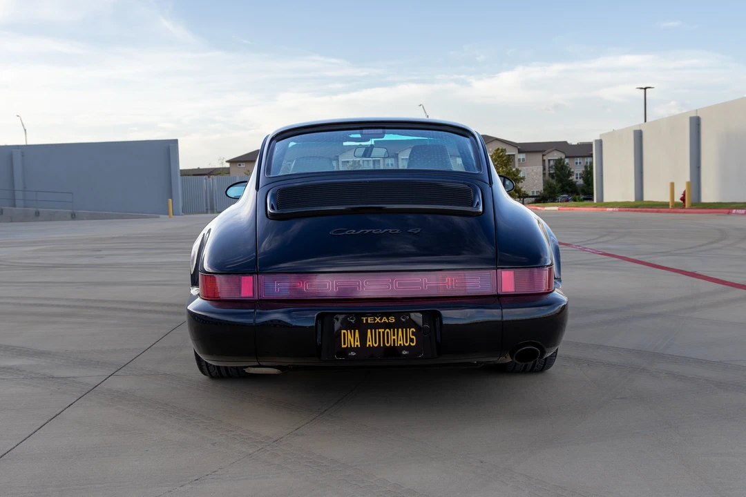 1992 Porsche 964 Carrera 4 - Image 17 of 31