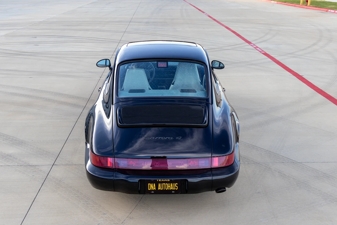 1992 Porsche 964 Carrera 4 - Image 19 of 31