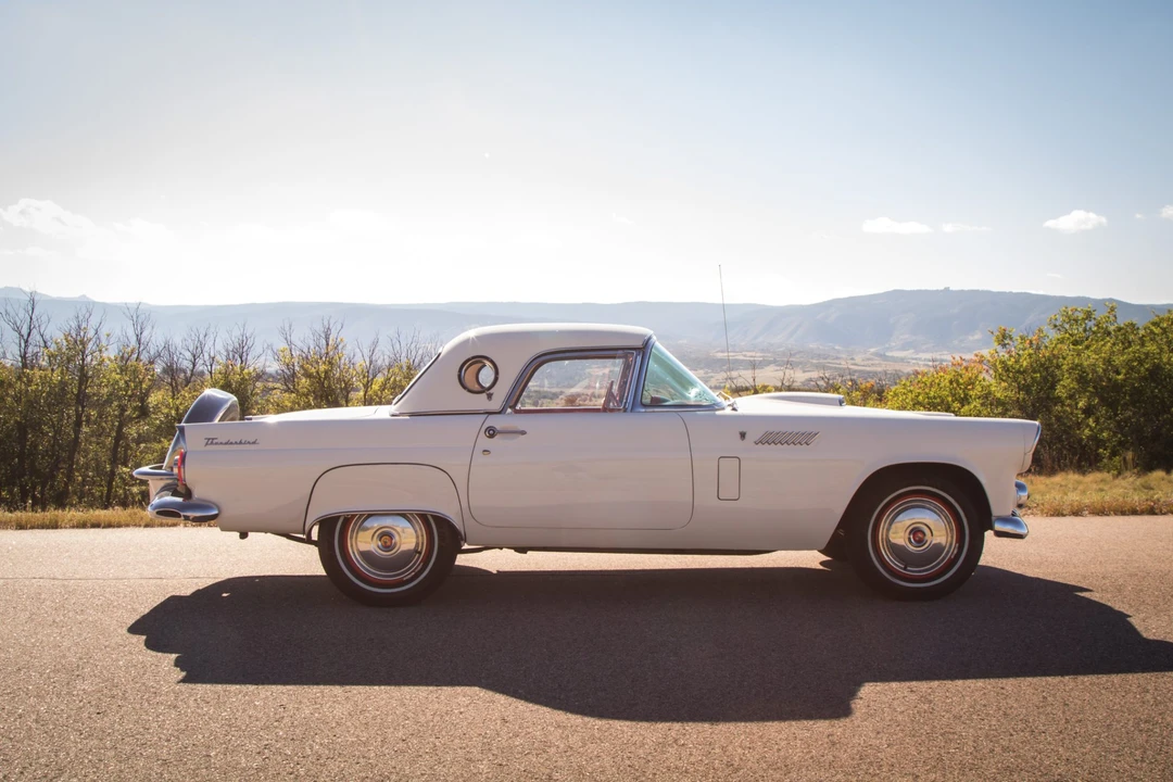 1956 Ford Thunderbird 1st Gen - Image 17 of 31
