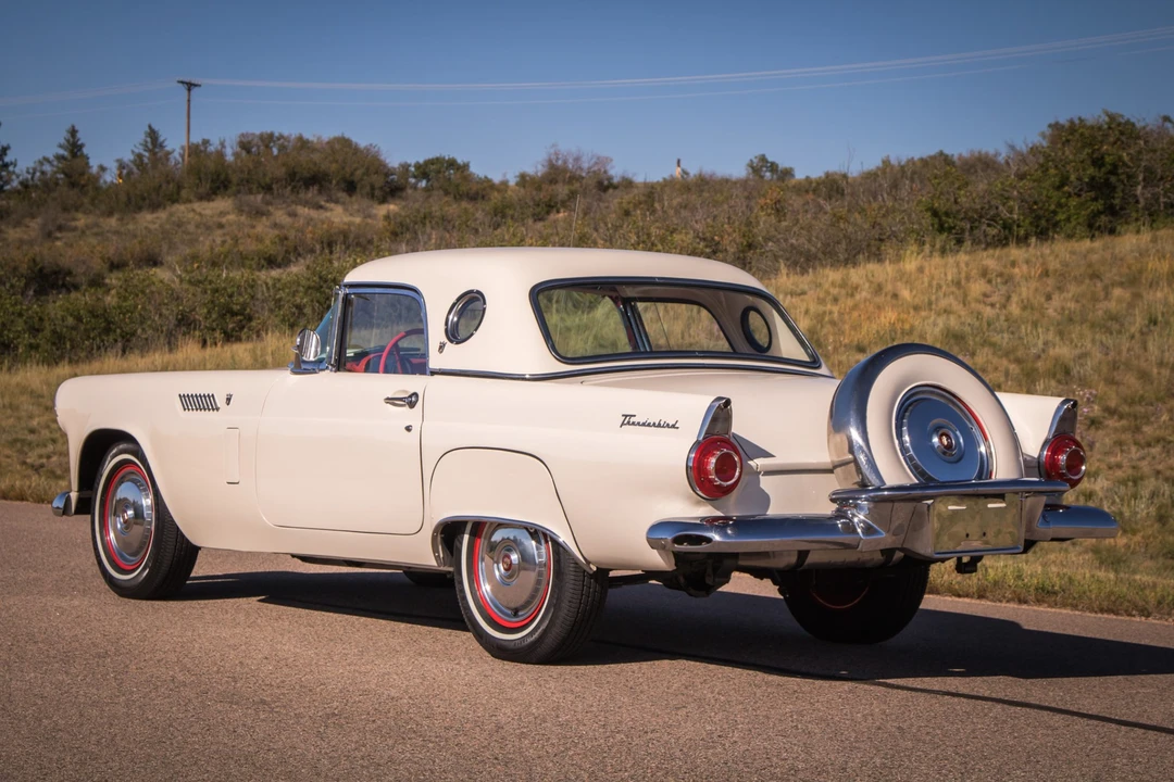 1956 Ford Thunderbird 1st Gen - Image 28 of 31