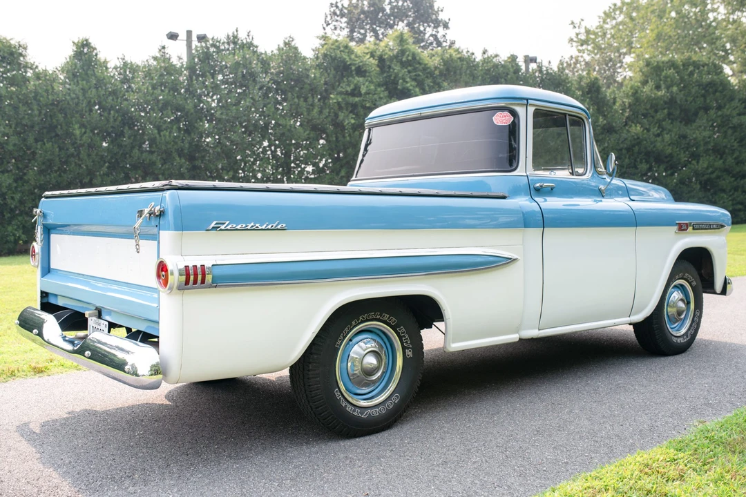 1959 Chevrolet Task Force - Image 6 of 31