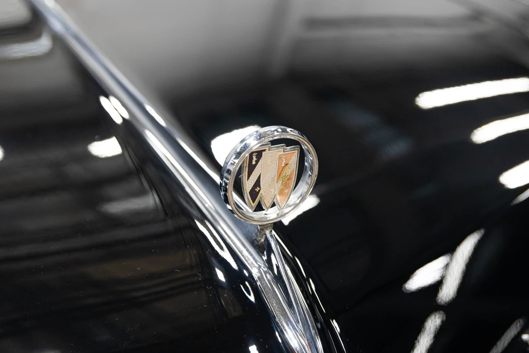 1966 Buick Electra - Image 29 of 31