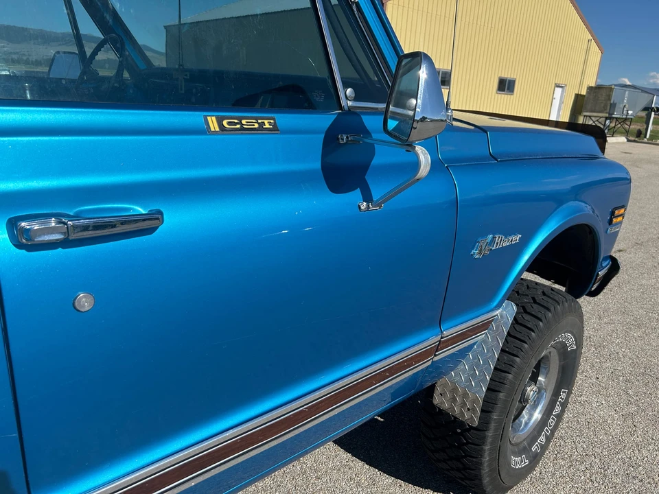 1971 Chevrolet K5 Blazer 1st Gen - Image 16 of 31