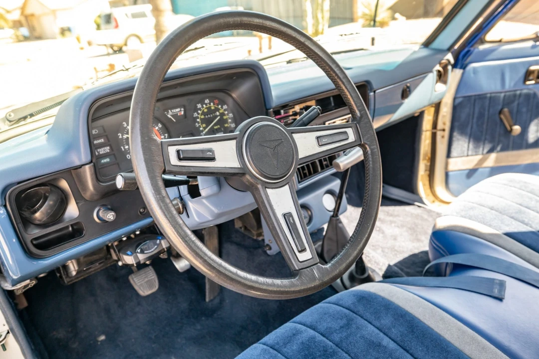 1982 Toyota Hilux 3rd Gen - Image 5 of 9
