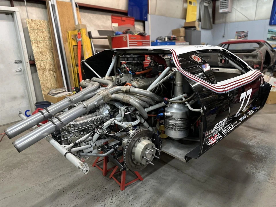 DeTomaso Pantera - Image 18 of 31