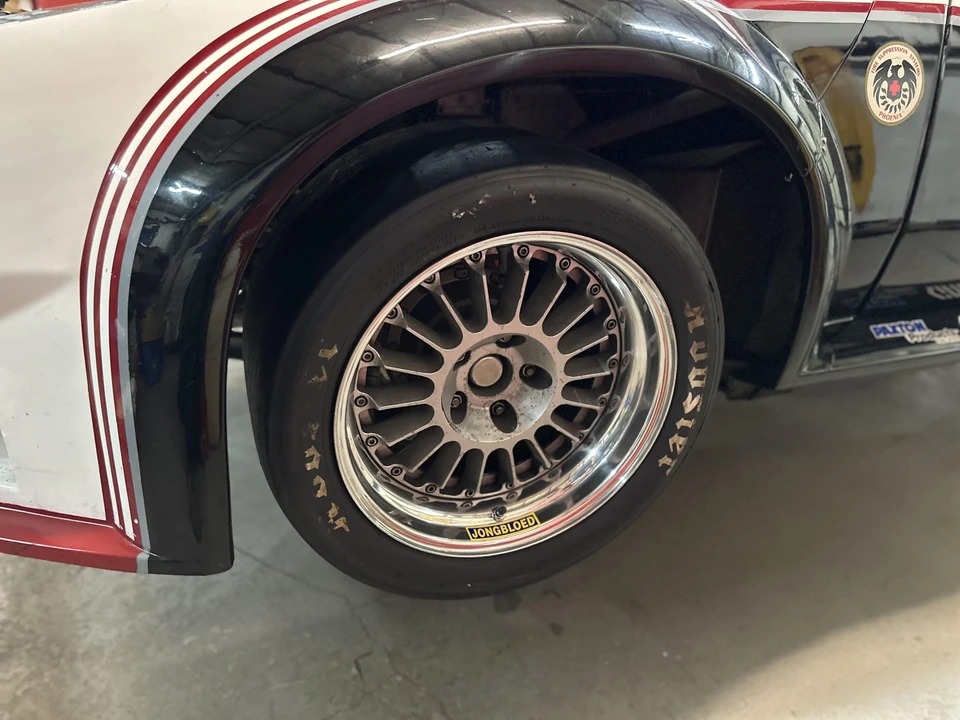 DeTomaso Pantera - Image 24 of 31