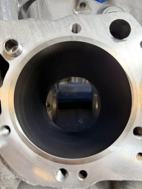 Parts & Memorabilia Engines - Image 7 of 31