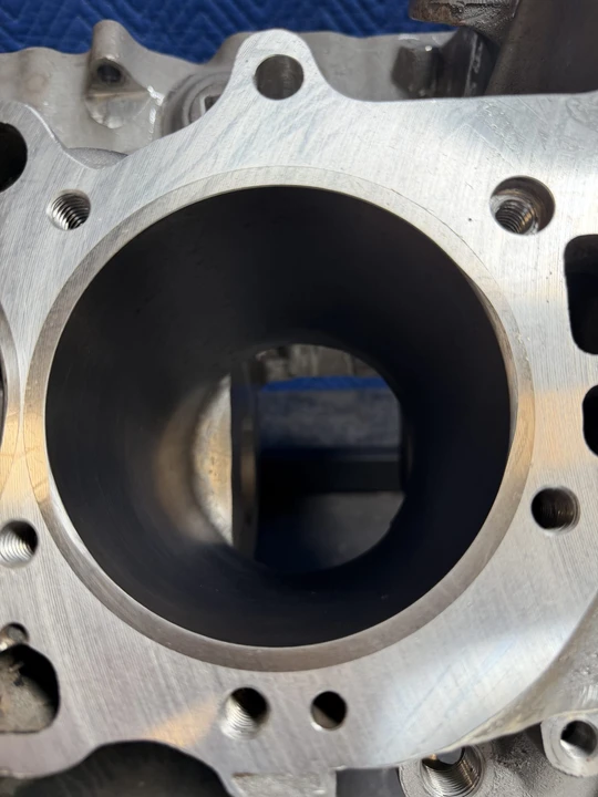 Parts & Memorabilia Engines - Image 18 of 31