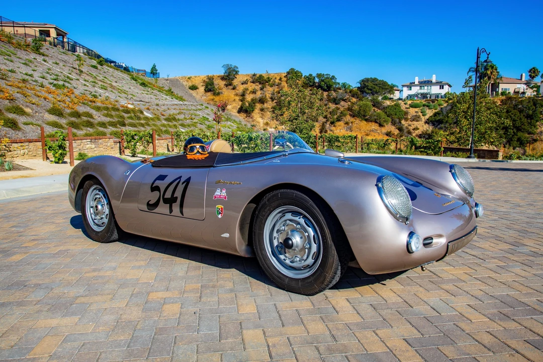 Porsche 550 - Image 12 of 31