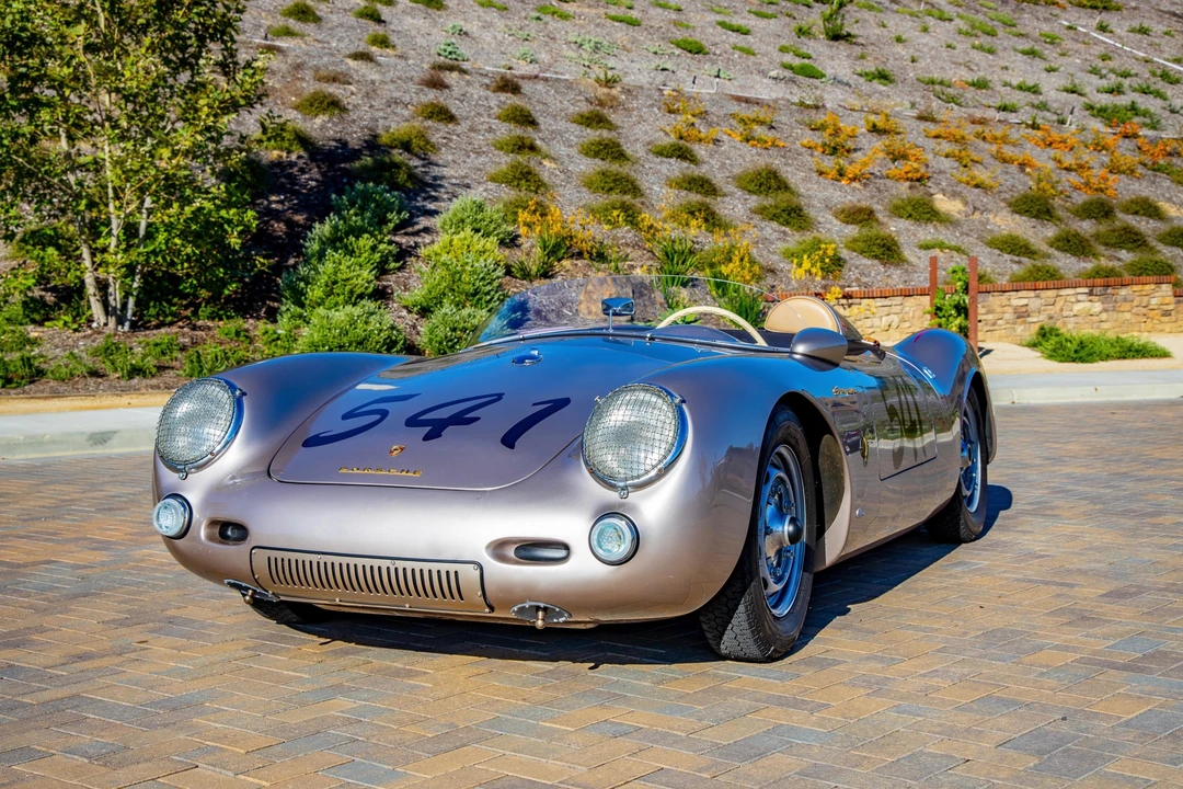Porsche 550 - Image 9 of 31