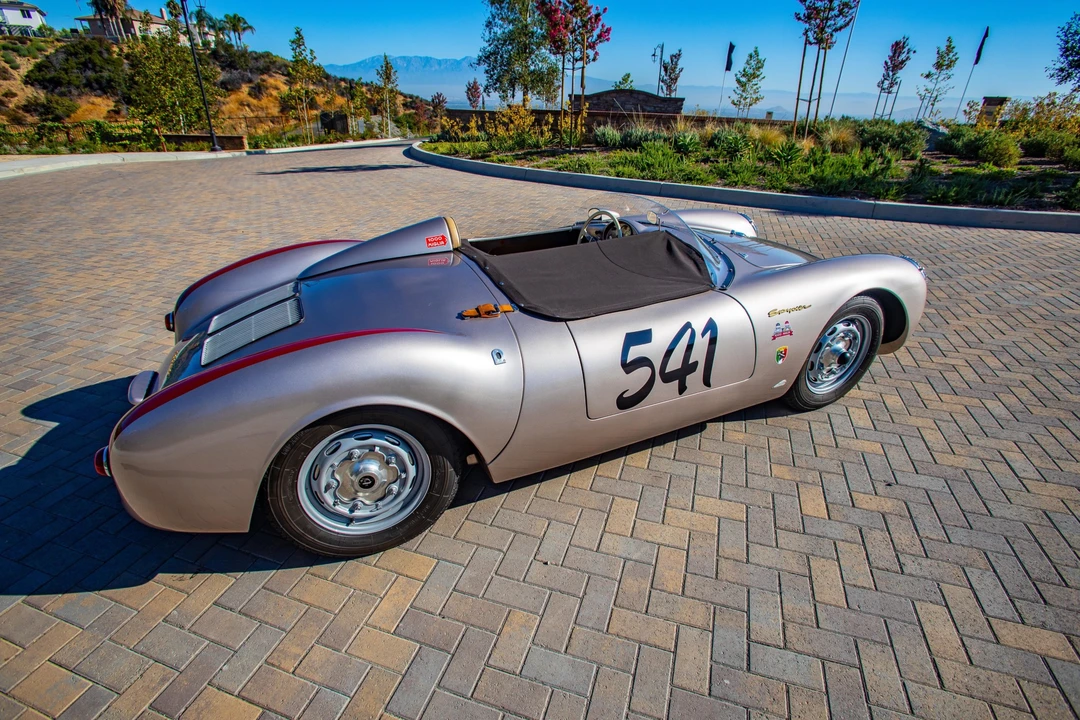 Porsche 550 - Image 13 of 31
