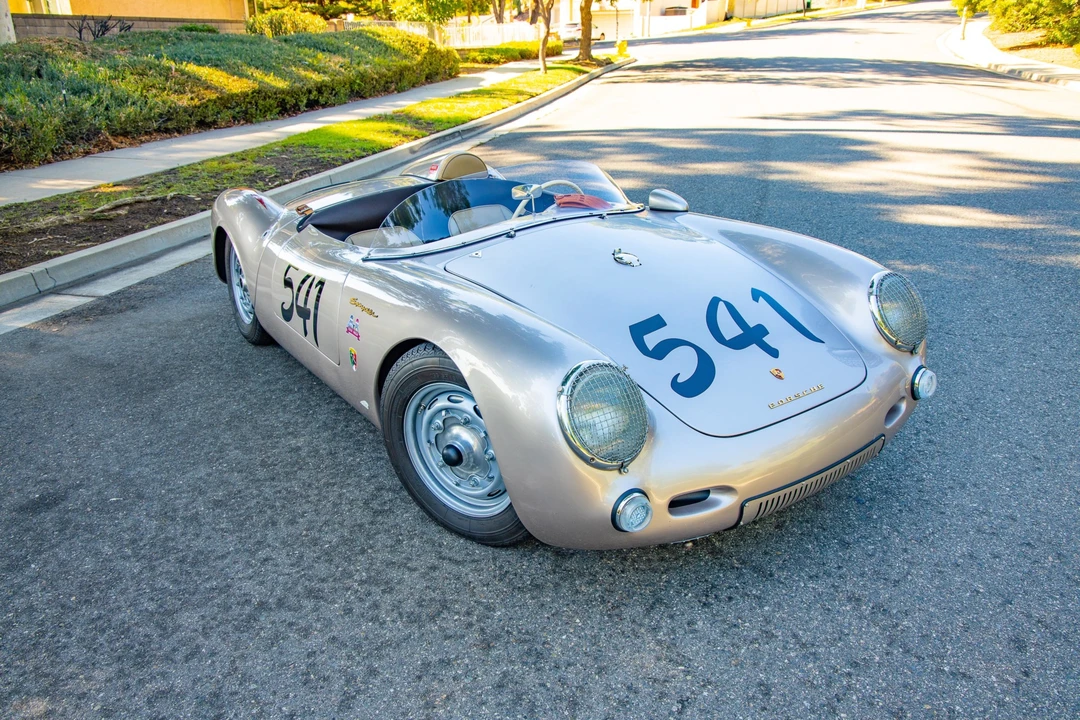 Porsche 550 - Image 11 of 31