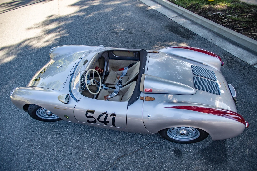 Porsche 550 - Image 15 of 31