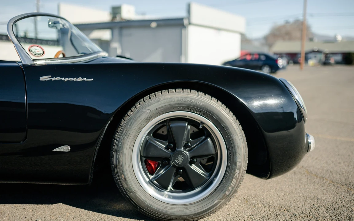 Porsche 550 - Image 23 of 31
