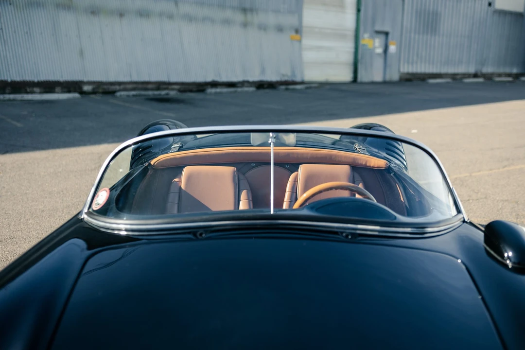 Porsche 550 - Image 24 of 31