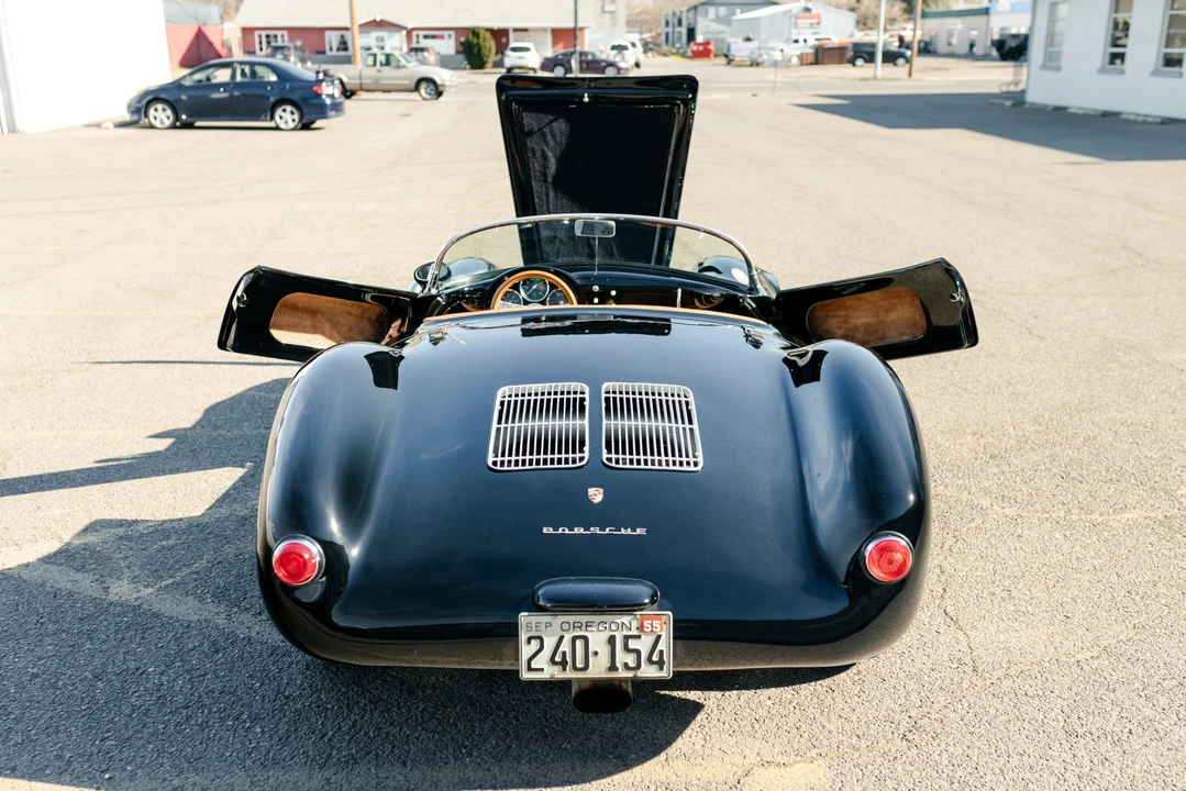 Porsche 550 - Image 26 of 31