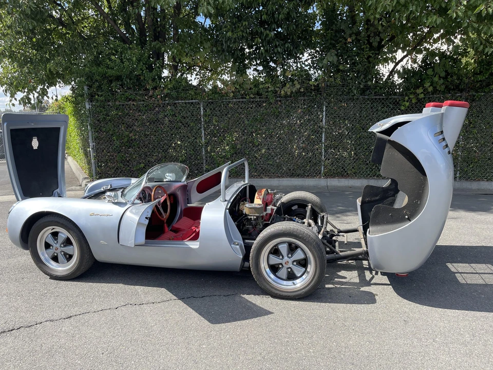 Porsche 550 - Image 12 of 31